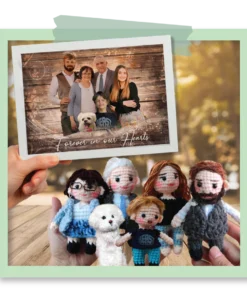 Alternative view of Personalized Crochet Doll with Photo Card "Siempre Estoy Contigo"